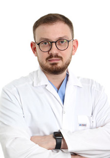 Guryanov Robert Maxillofacial Surgeon, Plastic Surgeon Doctor