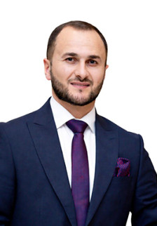 Şirinov Sevindik Məhəmməd   haqqında məlumat Ümumi iş stajı, MediClub-da fəaliyyətə başladığı il və çalışdığı Klinika